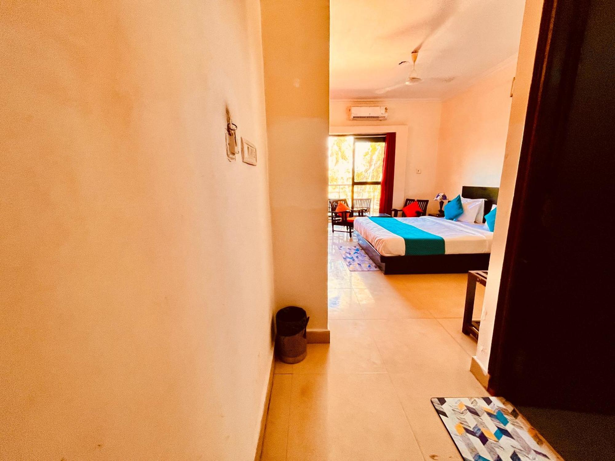 The Calagute Beach Resort By Shivam Resort 1 Km From Beach Candolim Esterno foto