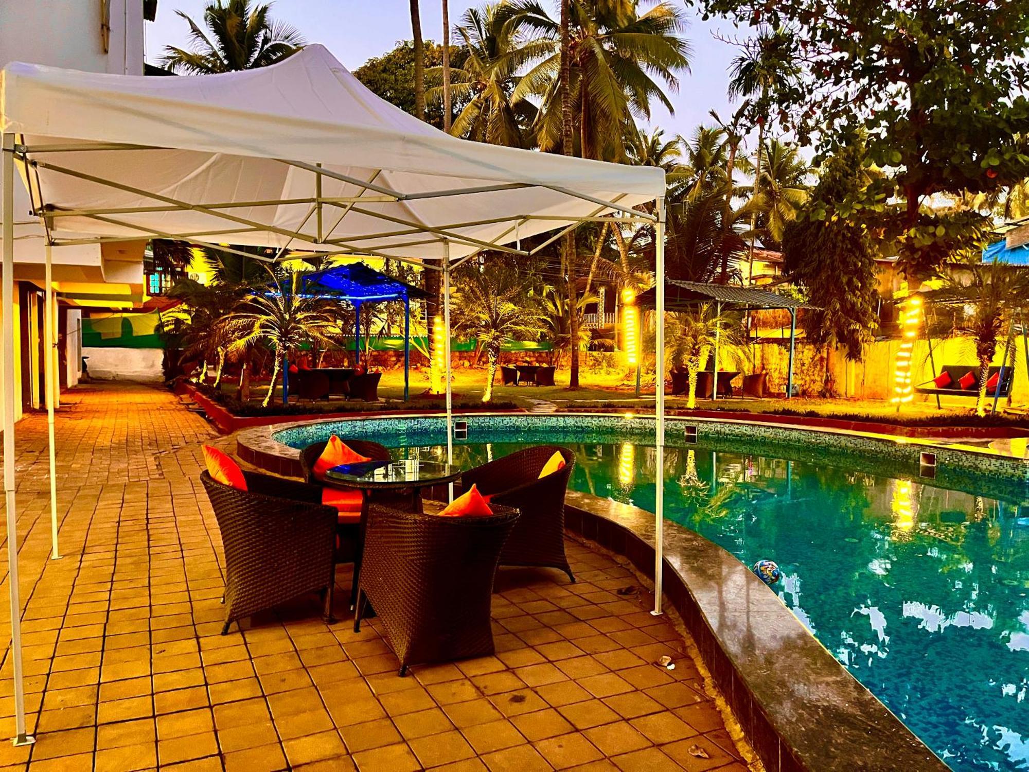 The Calagute Beach Resort By Shivam Resort 1 Km From Beach Candolim Esterno foto