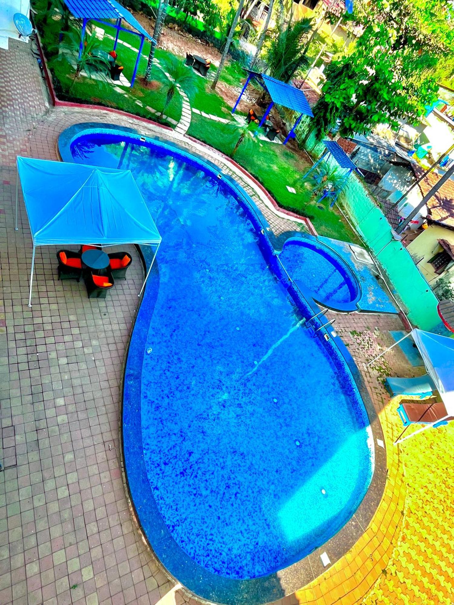 The Calagute Beach Resort By Shivam Resort 1 Km From Beach Candolim Esterno foto