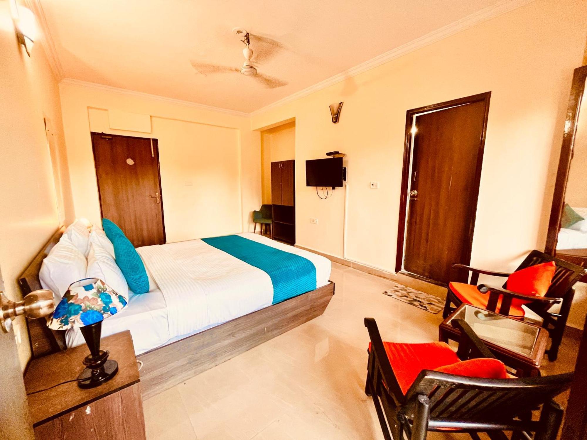 The Calagute Beach Resort By Shivam Resort 1 Km From Beach Candolim Esterno foto
